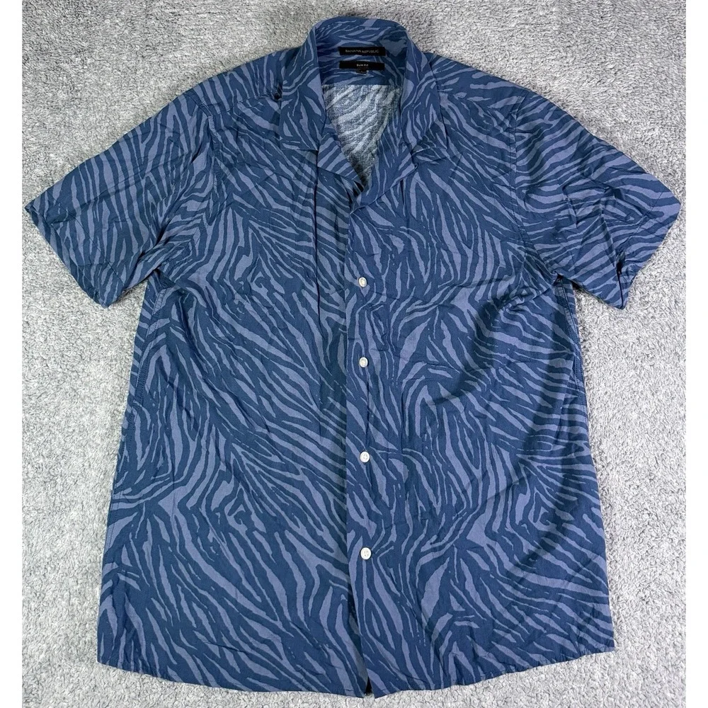 Banana Republic Hawaiian Camp Shirt Men Large Slim Fit Blue Loop Collar Aloha